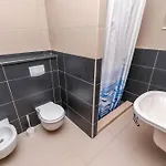 Iveta Apartment *